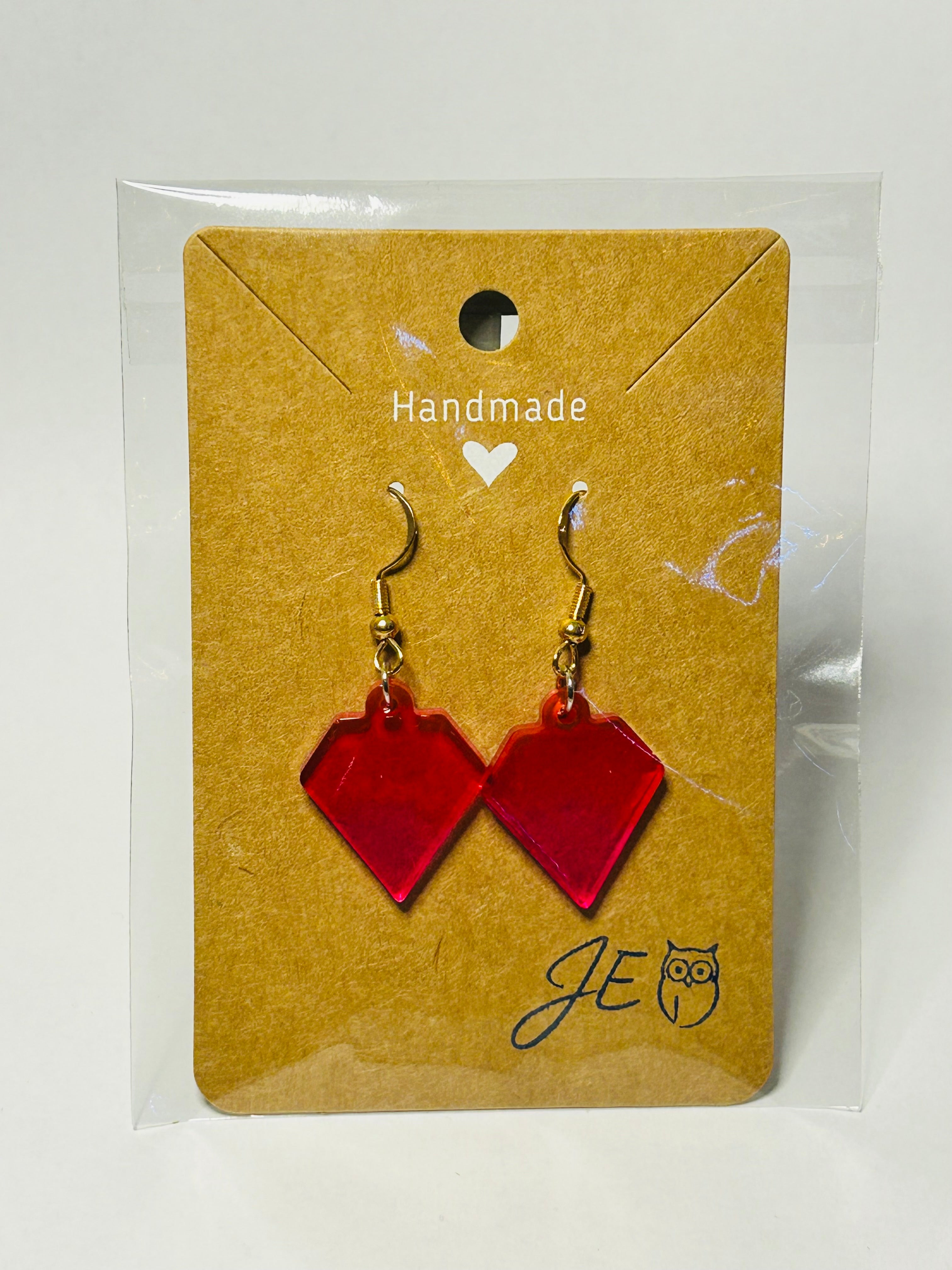 Geometrische Resin Ohrringe „Ruby Diamond“